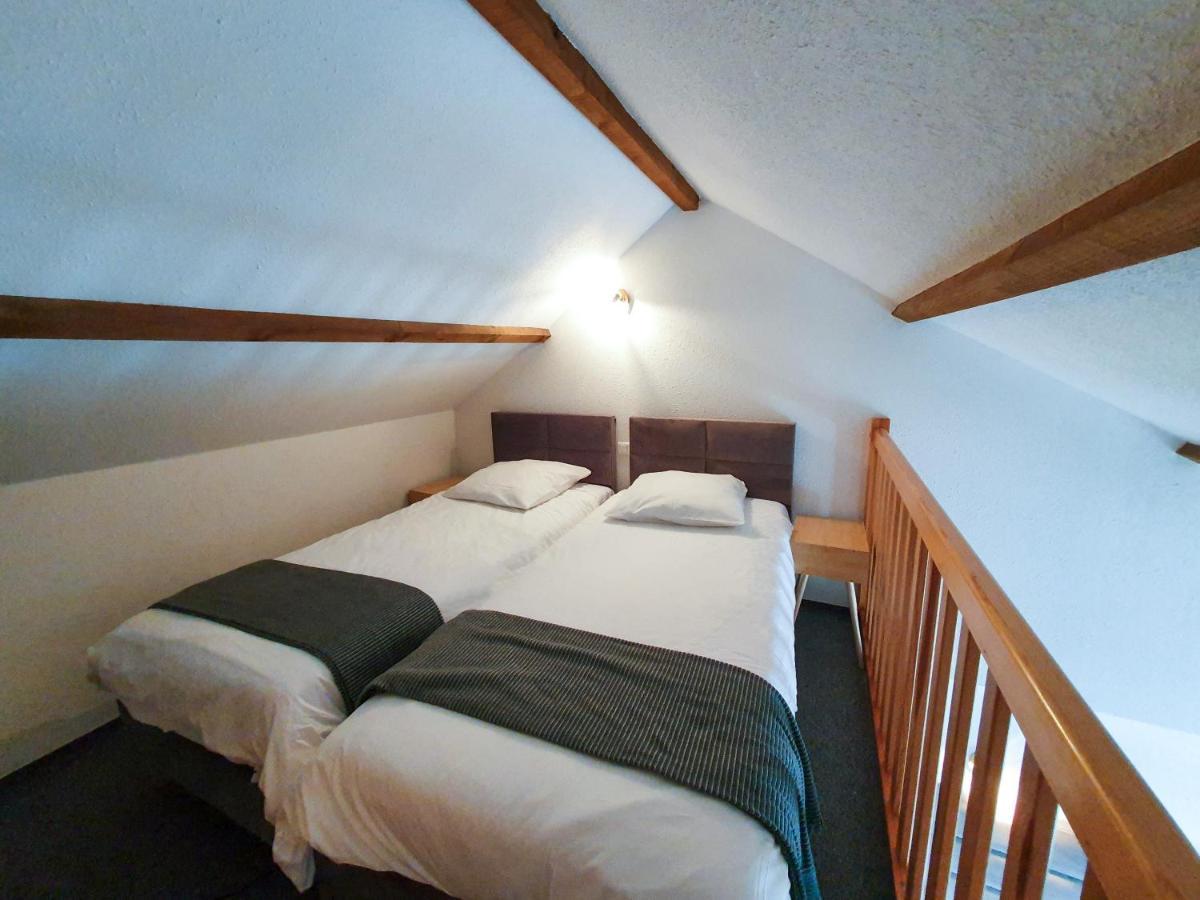 Hotel Les Tilleuls De Pareloup A Salles-Curan Екстериор снимка