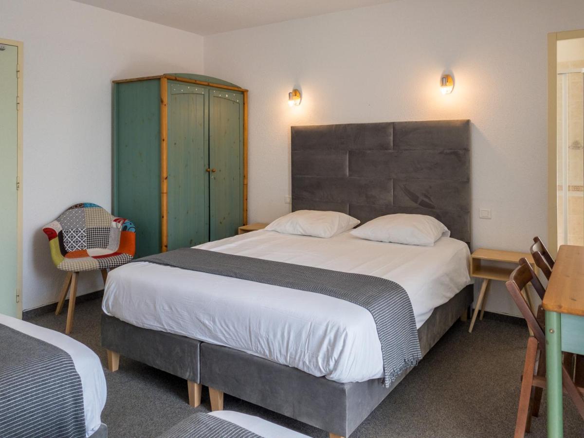 Hotel Les Tilleuls De Pareloup A Salles-Curan Екстериор снимка